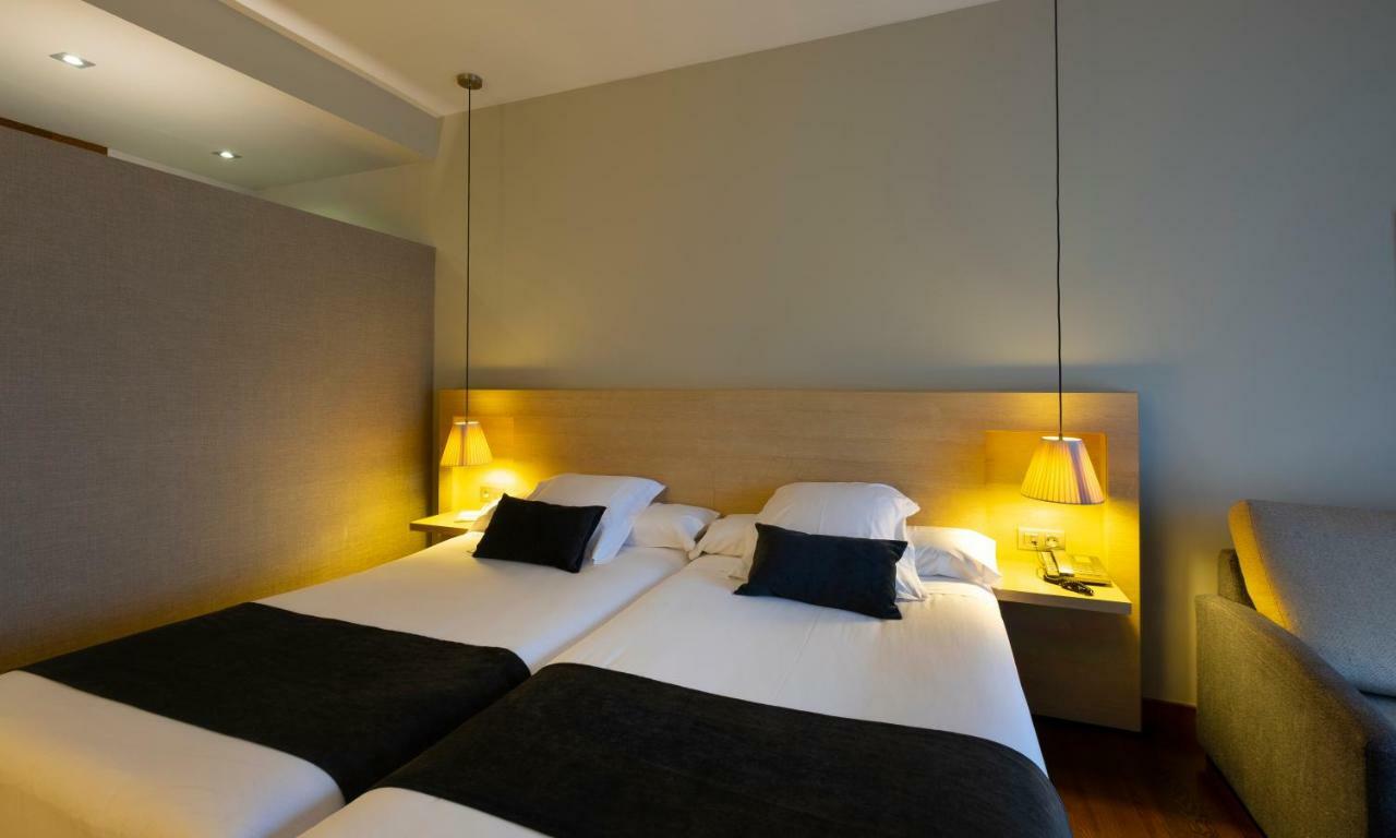 Hotel Spa Attica21 比拉尔瓦 外观 照片